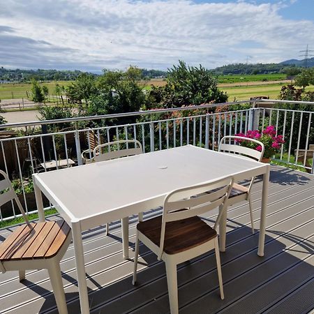 Fewo1 Neuwertige, Grosse 110Qm Fewo Ueber Zwei Etagen Mit Balkon Im Aussenbereich ريغيل المظهر الخارجي الصورة